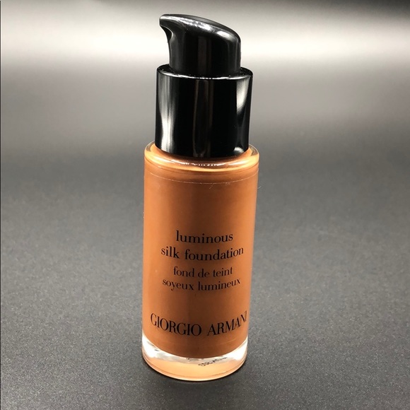giorgio armani luminous silk foundation 3